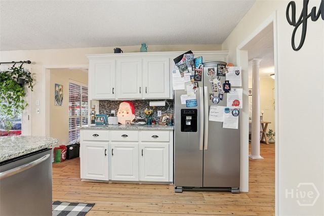 346 Sayle Lane, Richmond Hill, GA 31324