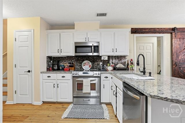 346 Sayle Lane, Richmond Hill, GA 31324