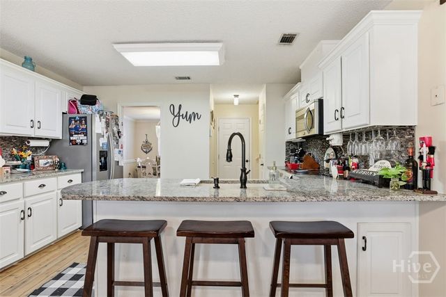 346 Sayle Lane, Richmond Hill, GA 31324