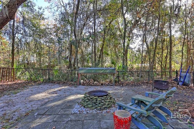 346 Sayle Lane, Richmond Hill, GA 31324