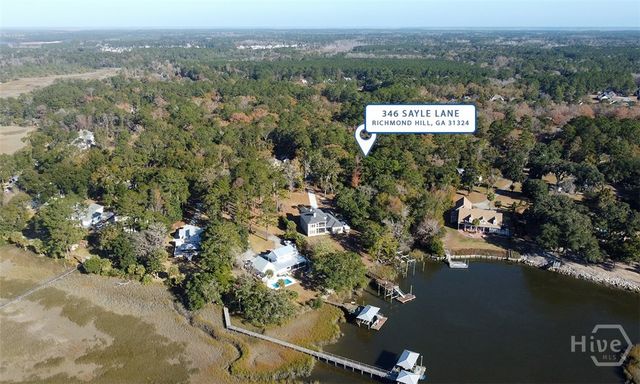 346 Sayle Lane, Richmond Hill, GA 31324