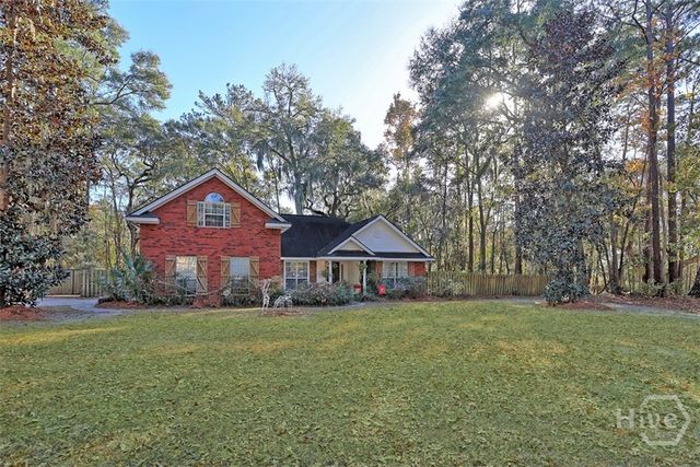 346 Sayle Lane, Richmond Hill, GA 31324