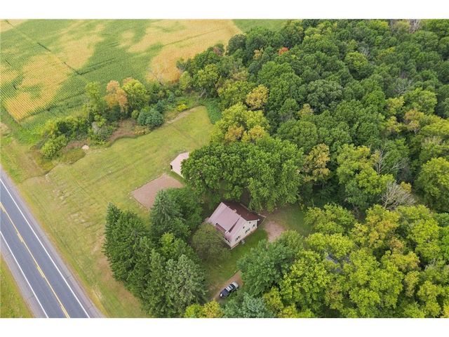 2079 Wi-35, Eureka, WI 54858