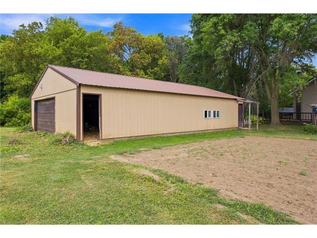 2079 Wi-35, Eureka, WI 54858