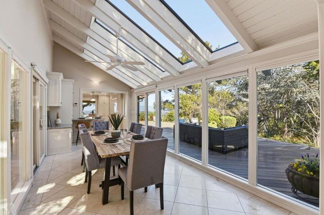 19601 Canon Drive, Los Gatos, CA 95030