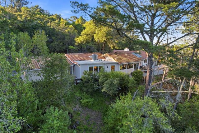 19601 Canon Drive, Los Gatos, CA 95030