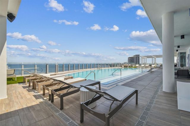 2910 W BARCELONA STREET 902, Tampa, FL 33629