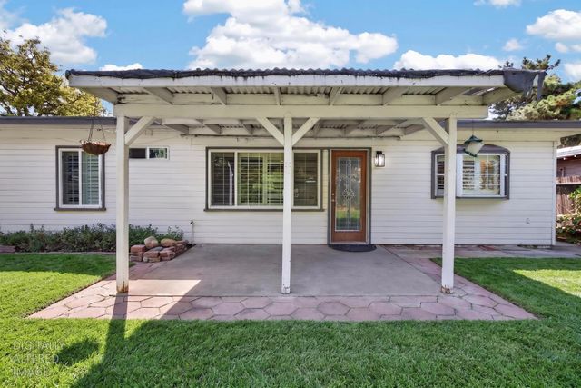 1931 Calhoun Way, Stockton, CA 95207