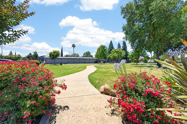 1931 Calhoun Way, Stockton, CA 95207