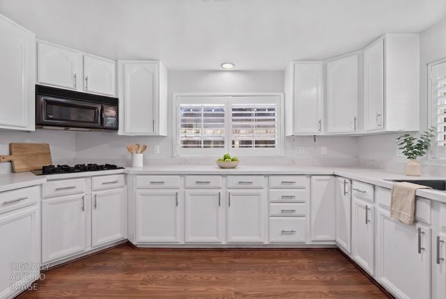 1931 Calhoun Way, Stockton, CA 95207