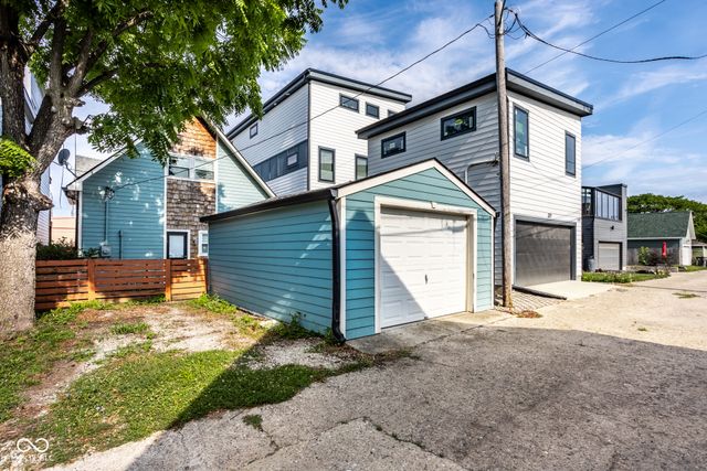 223 Dickson Street, Indianapolis, IN 46202