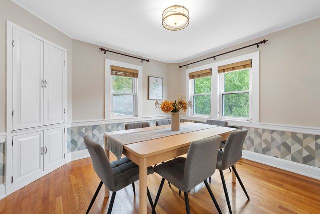 22 Ash St, Melrose, MA 02176