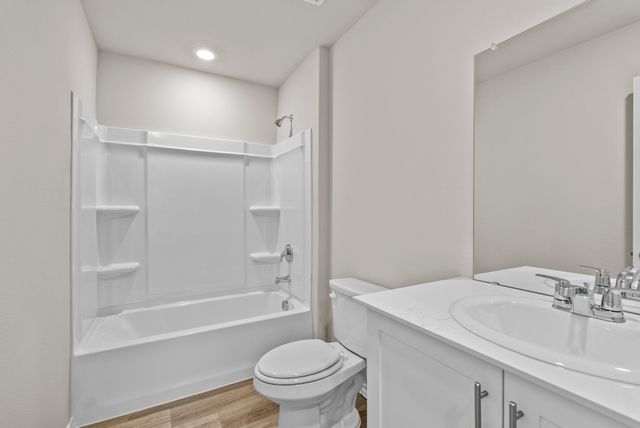 504 Marsh Street, Cleburne, TX 76033