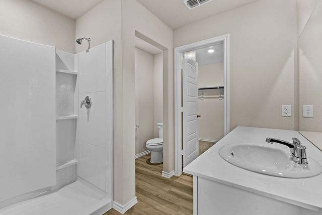 504 Marsh Street, Cleburne, TX 76033