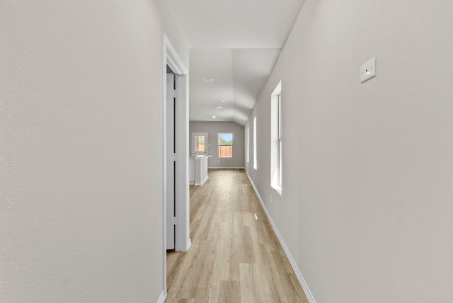 504 Marsh Street, Cleburne, TX 76033