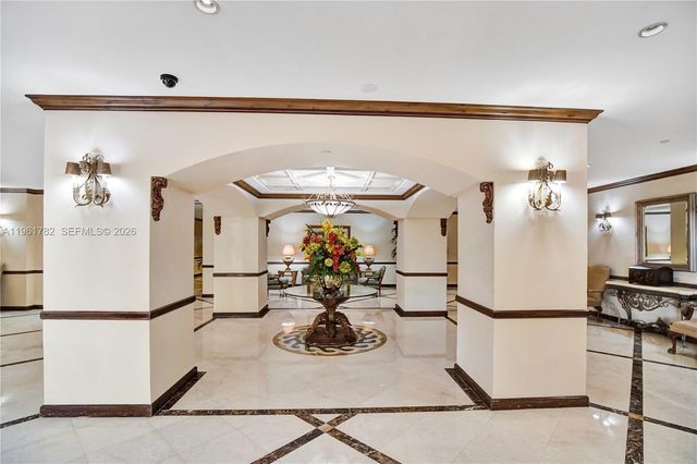 18151 NE 31st Ct PH-208, Aventura, FL 33160