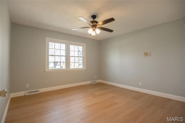 1915 Old Orchard Road, Poplar Bluff, MO 63901