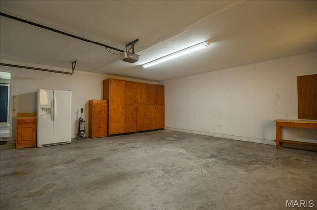 1915 Old Orchard Road, Poplar Bluff, MO 63901