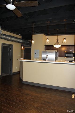 100 E Main Street, Collinsville, IL 62234