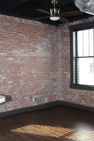 100 E Main Street, Collinsville, IL 62234