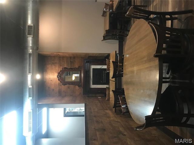 100 E Main Street, Collinsville, IL 62234