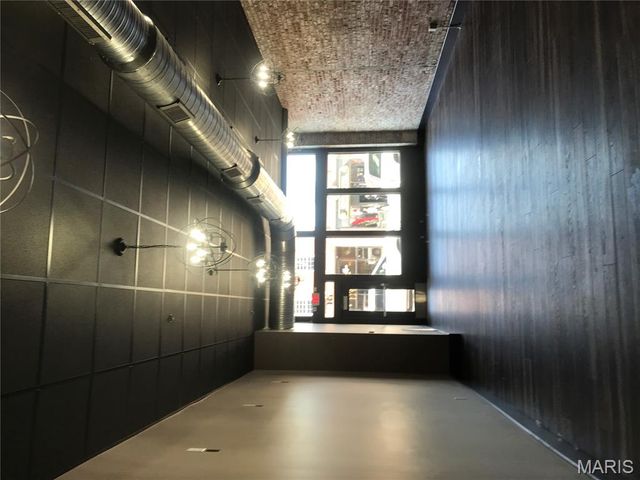 100 E Main Street, Collinsville, IL 62234