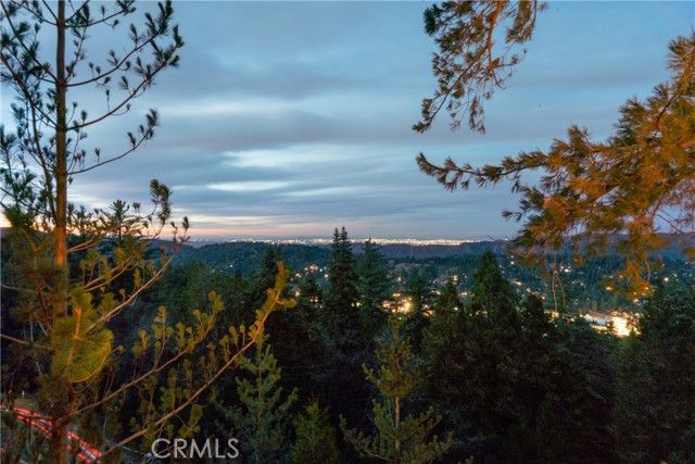 24032 Skyland, Crestline, CA 92325