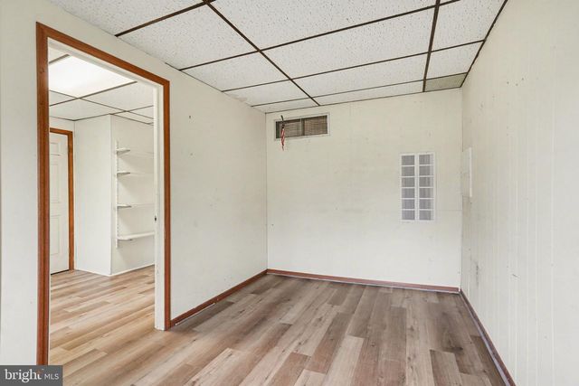 711 W SIDDONSBURG RD, Dillsburg, PA 17019