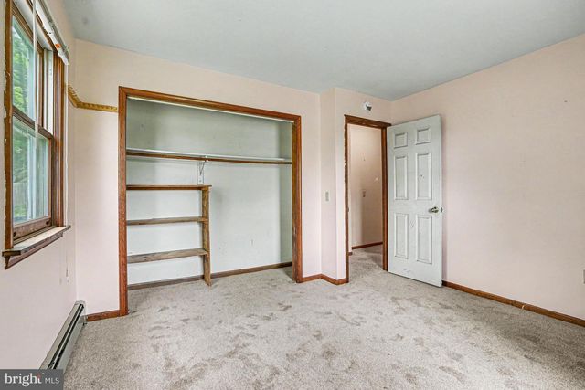 711 W SIDDONSBURG RD, Dillsburg, PA 17019