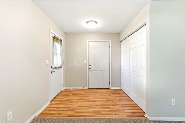 11021 57th Street NE, Albertville, MN 55301