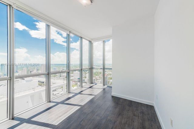 1100 Biscayne Blvd 5401, Miami, FL 33132