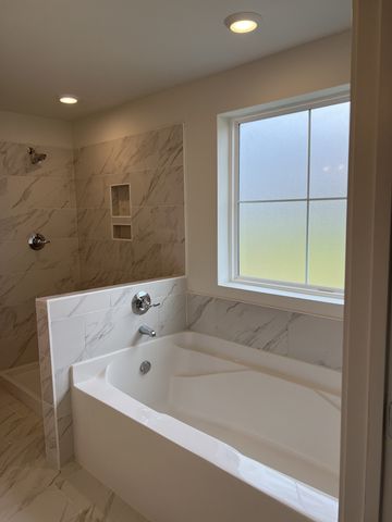 1305 Proprietors Pl, Murfreesboro, TN 37128