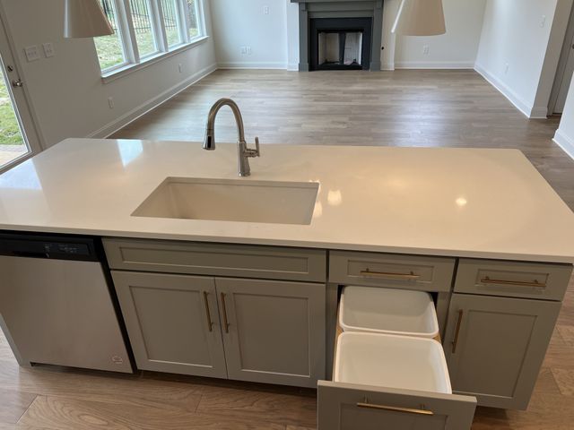 1305 Proprietors Pl, Murfreesboro, TN 37128