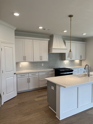 1305 Proprietors Pl, Murfreesboro, TN 37128