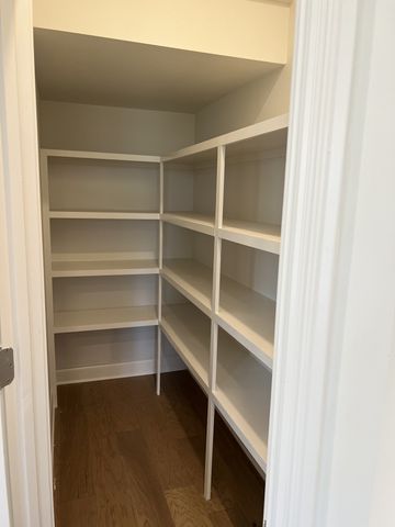 1305 Proprietors Pl, Murfreesboro, TN 37128