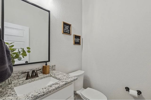 4003 Avion Drive, Sanger, TX 76266