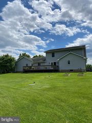 1138 FOX RUN TERRACE, Hanover, PA 17331