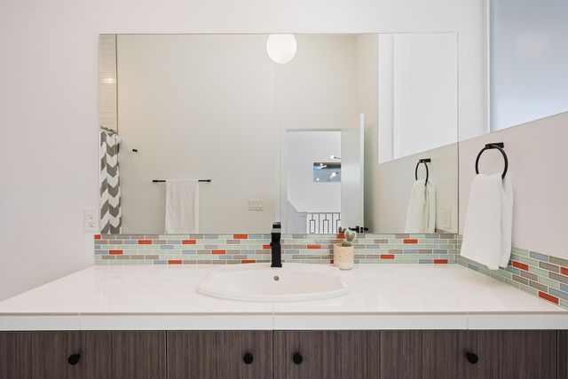 20640 Cougar Peak Drive, Bend, OR 97702