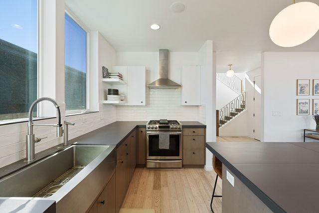 20640 Cougar Peak Drive, Bend, OR 97702