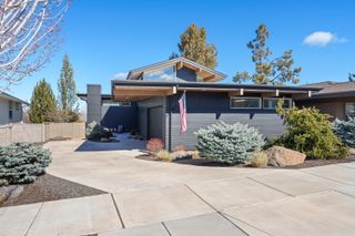 20640 Cougar Peak Drive, Bend, OR 97702