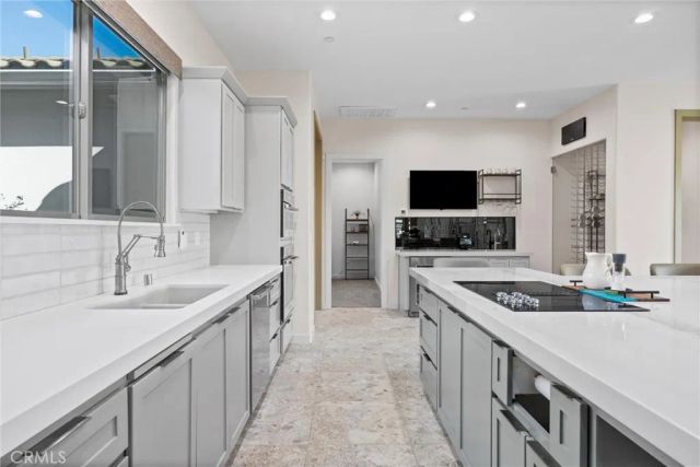 16120 Match Pointe Court, Bakersfield, CA 93306