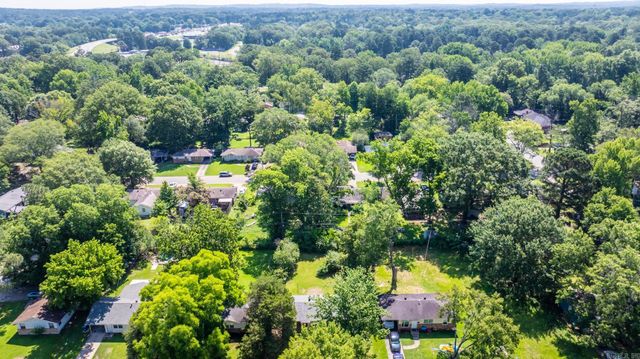 9115 Merrivale Drive, Little Rock, AR 72209