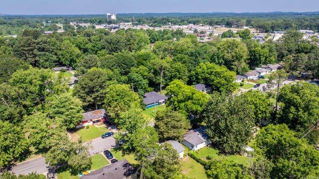 9115 Merrivale Drive, Little Rock, AR 72209