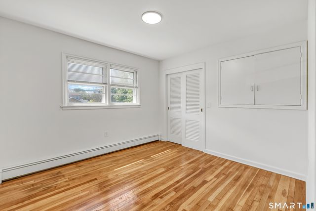 3 Laurel Avenue, Derby, CT 06418