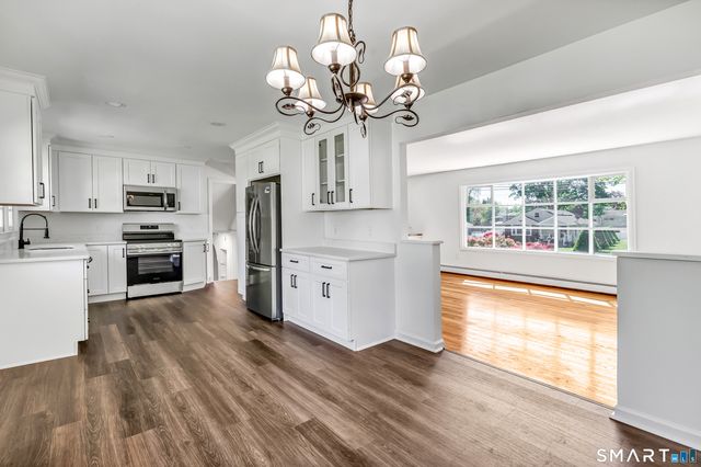 3 Laurel Avenue, Derby, CT 06418