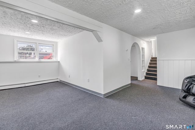 3 Laurel Avenue, Derby, CT 06418