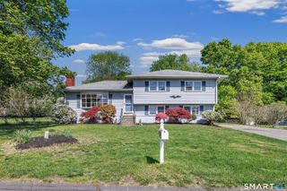 3 Laurel Avenue, Derby, CT 06418