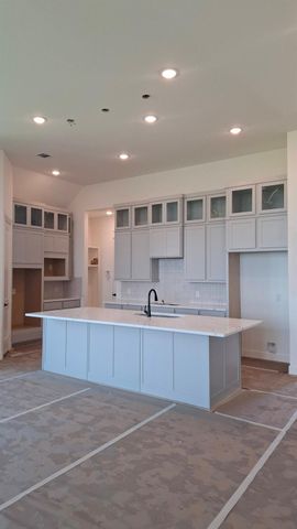 12310 Radnor Drive, Texas City, TX 77590