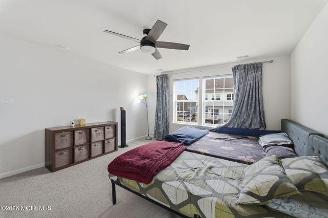 14 Barnegat Lane, Jackson, NJ 08527