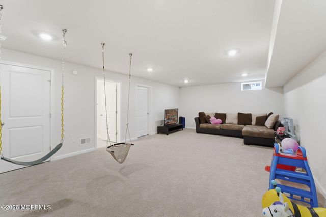 14 Barnegat Lane, Jackson, NJ 08527